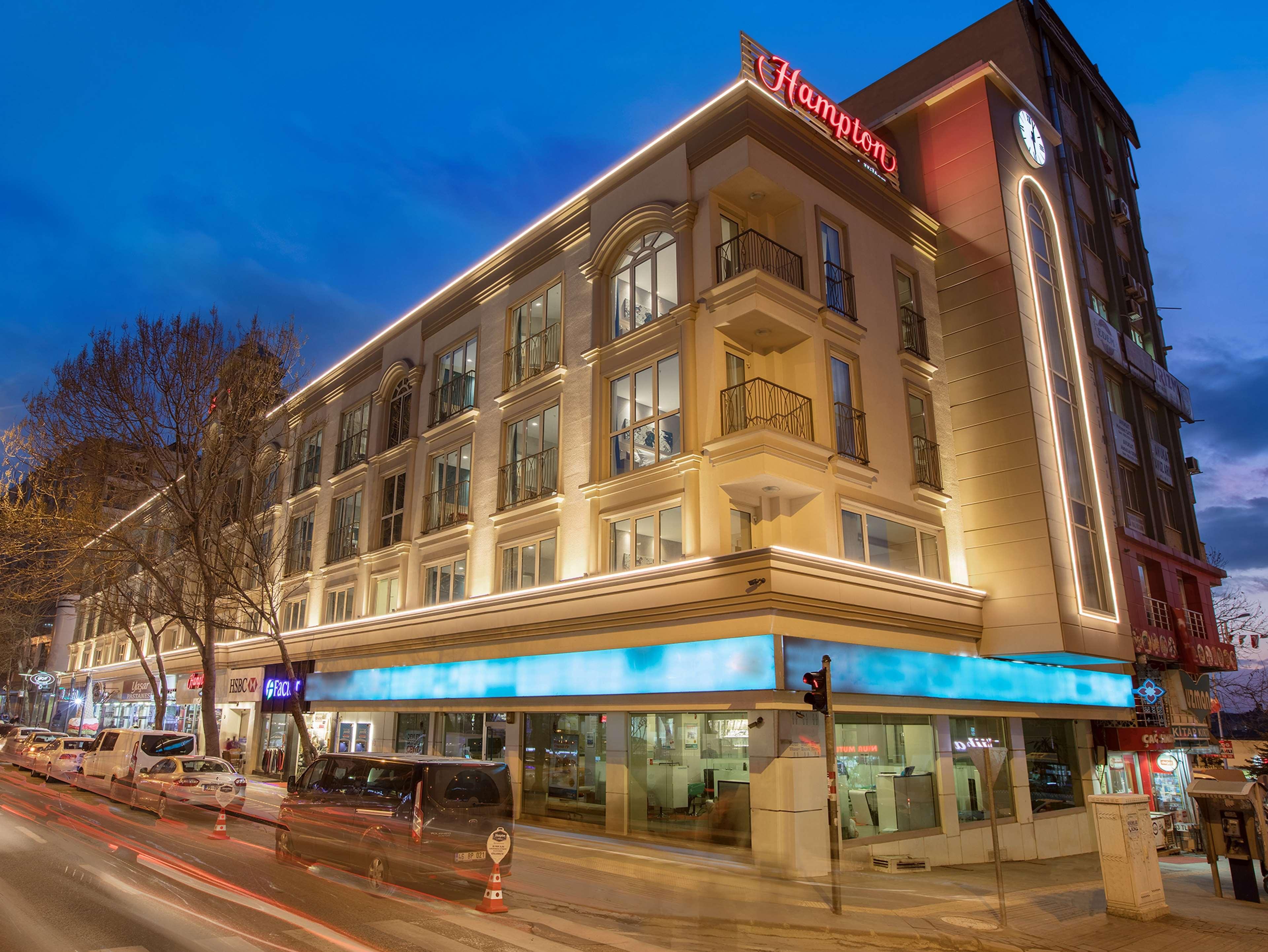 Hampton By Hilton Kahramanmaras Hotel Екстериор снимка