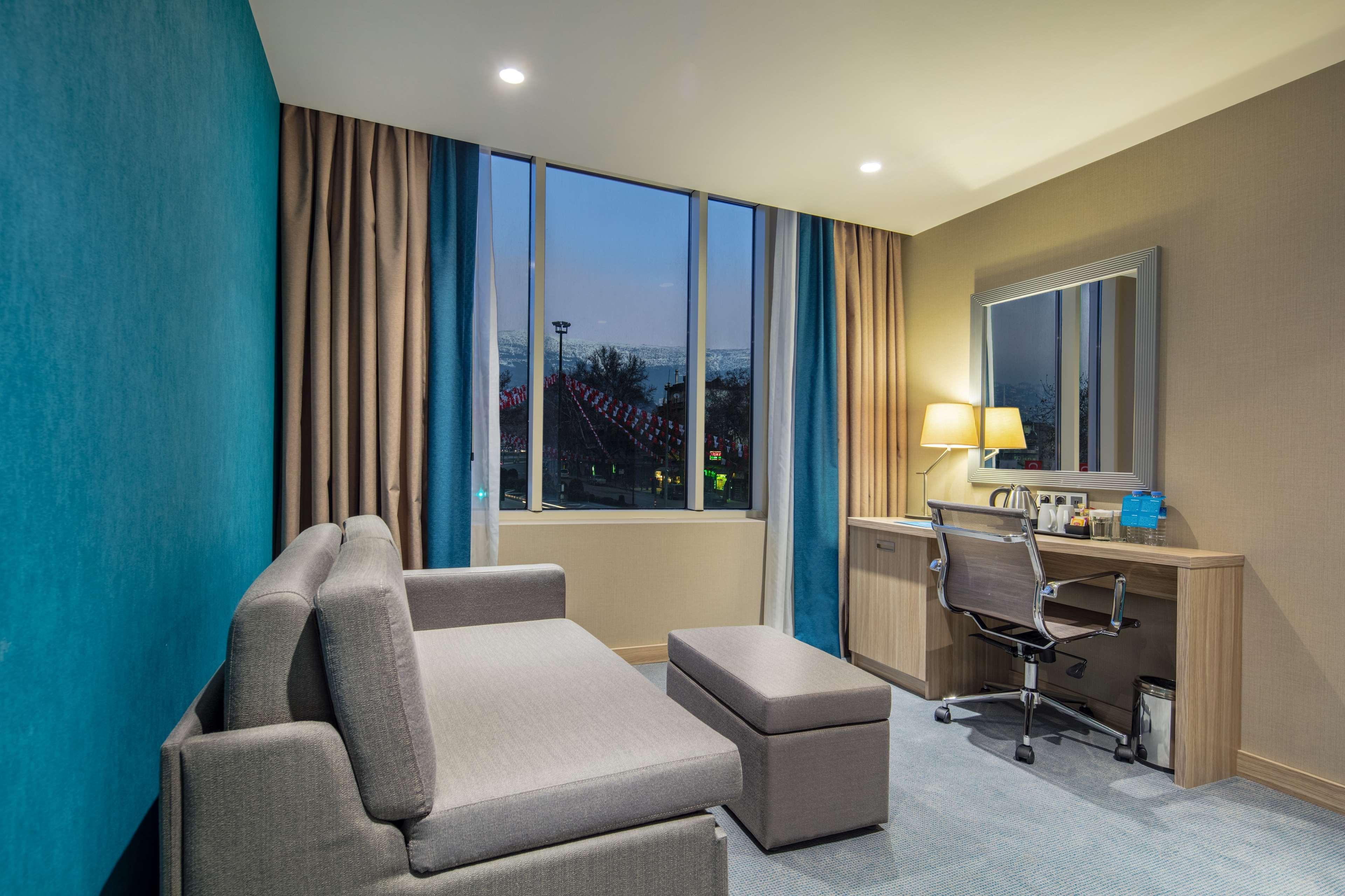Hampton By Hilton Kahramanmaras Hotel Екстериор снимка