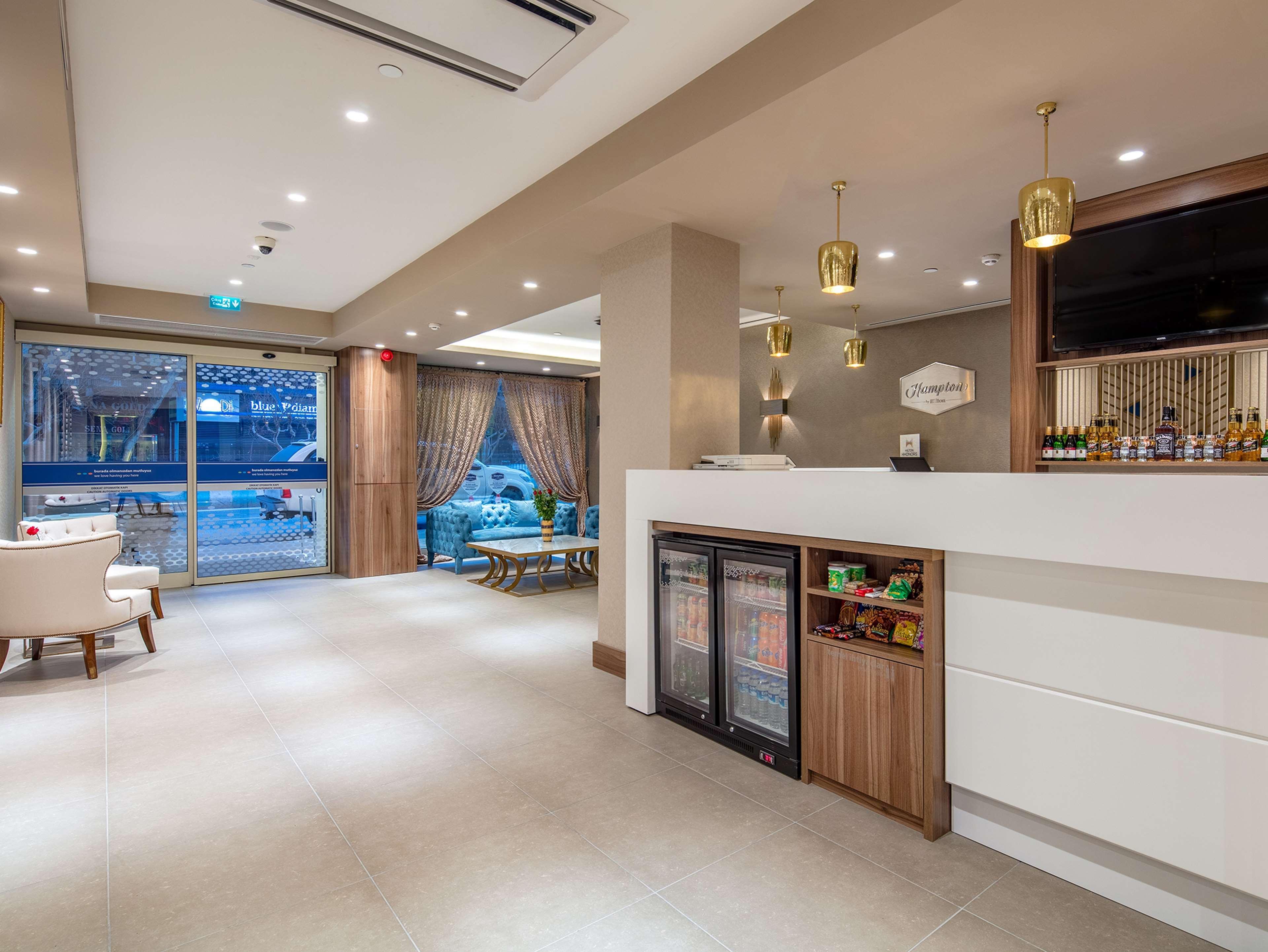 Hampton By Hilton Kahramanmaras Hotel Екстериор снимка