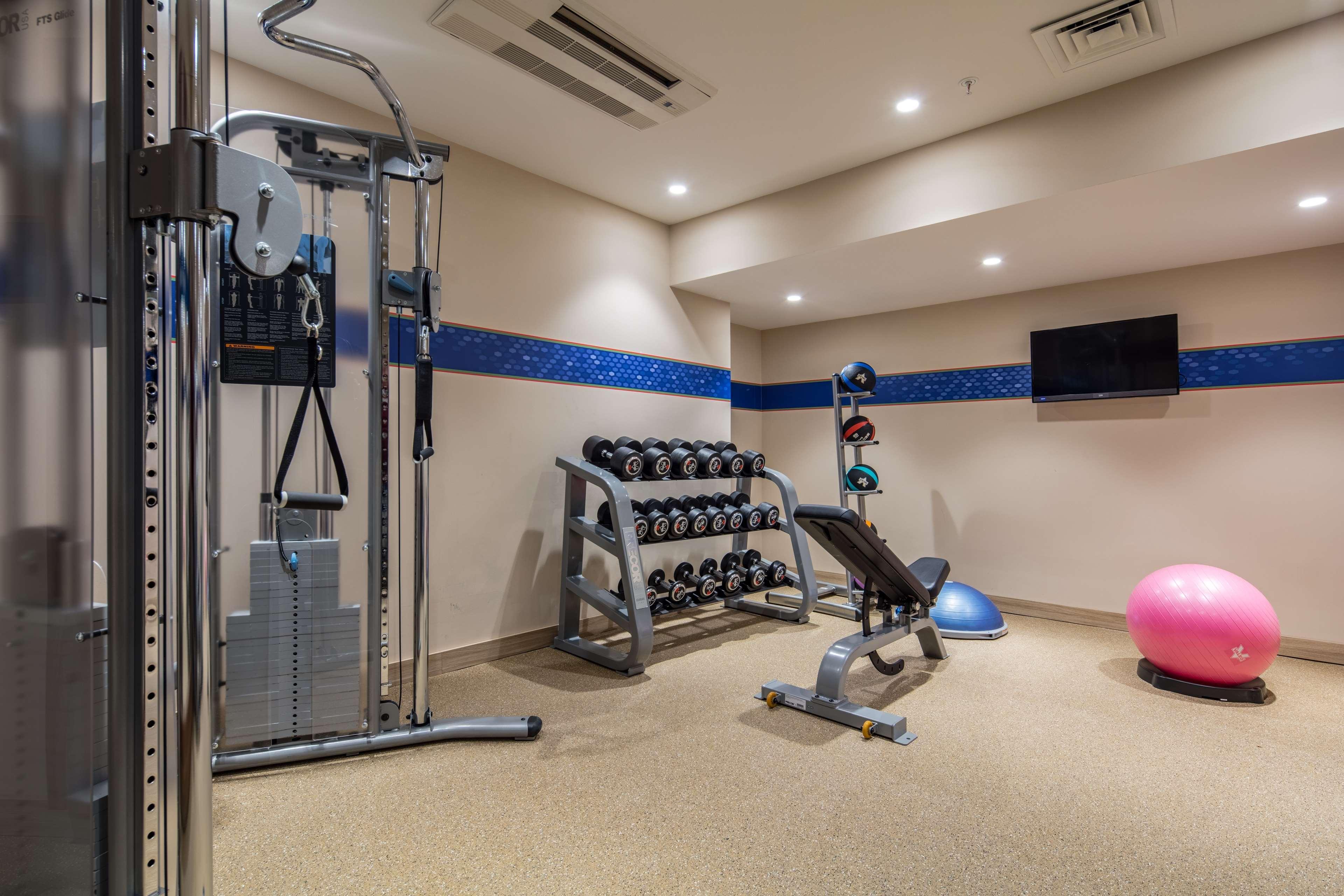 Hampton By Hilton Kahramanmaras Hotel Екстериор снимка